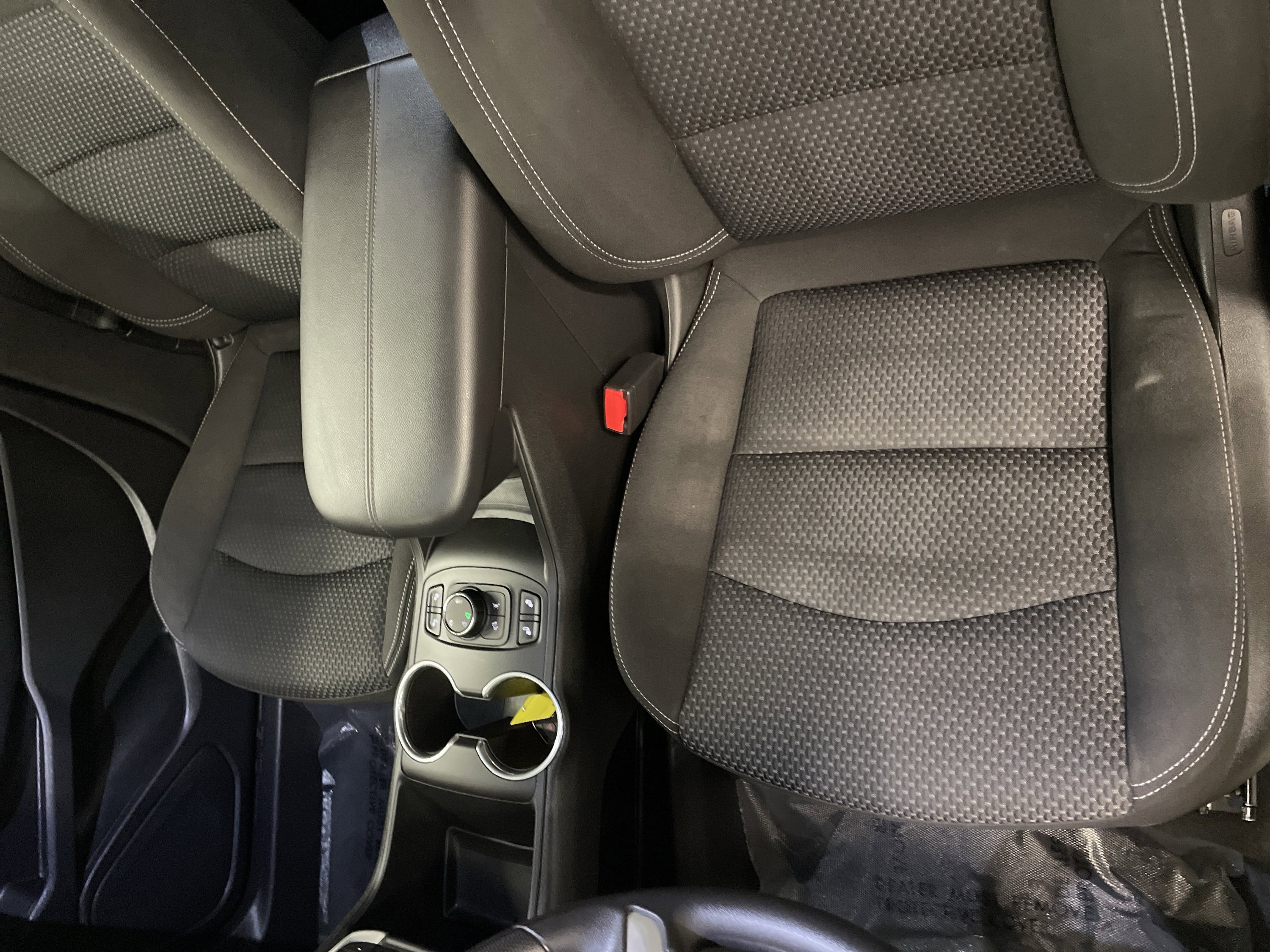 Used 2022 GMC Terrain SLE w/ Driver Convenience Package image 15