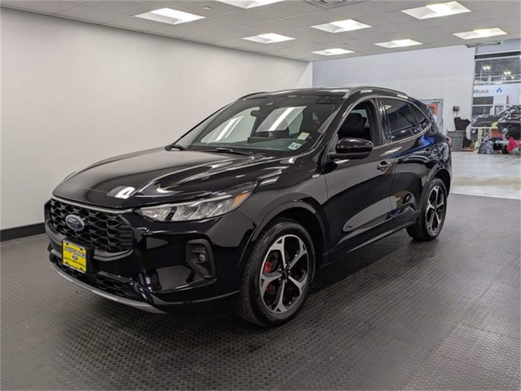 Used 2023 Ford Escape ST-Line Select w/ Tech Pack #2