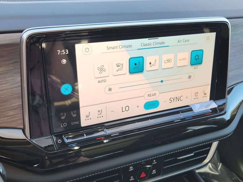 New 2026 Volkswagen Atlas SEL image 10