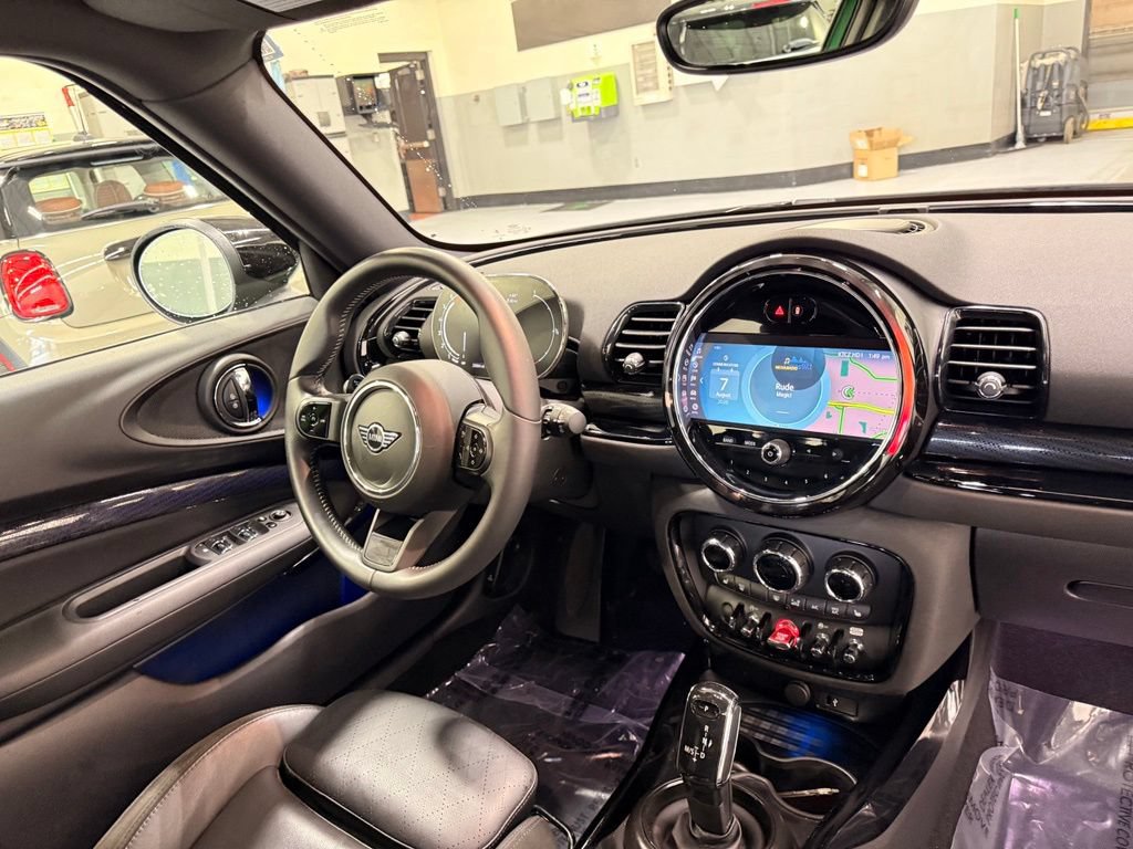 Certified 2024 MINI Cooper Clubman S w/ Signature Upholstery Package AWD/4WD image 28