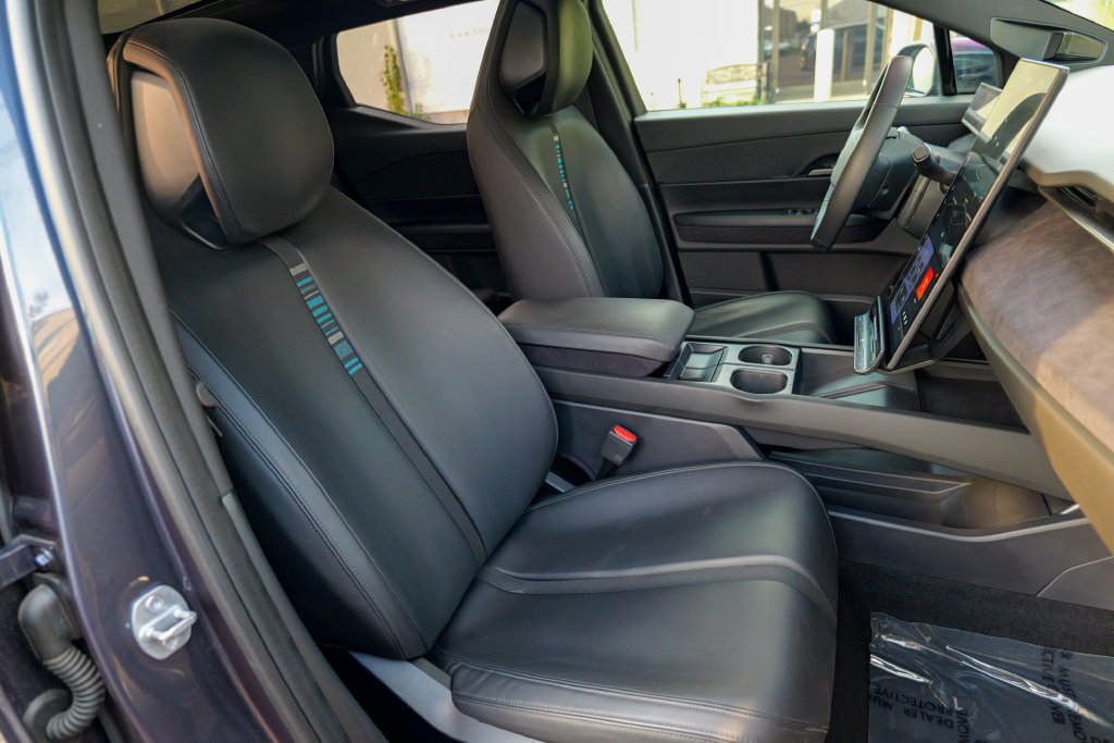 Used 2023 Fisker Ocean Ultra AWD/4WD image 36