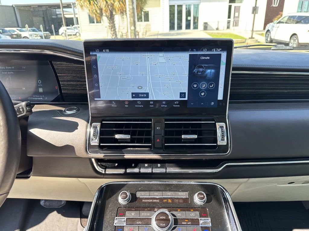Certified 2022 Lincoln Navigator L Black Label image 25