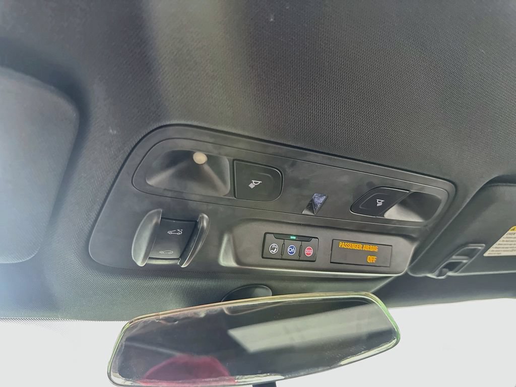 Used 2023 Chevrolet Camaro LT RWD image 29