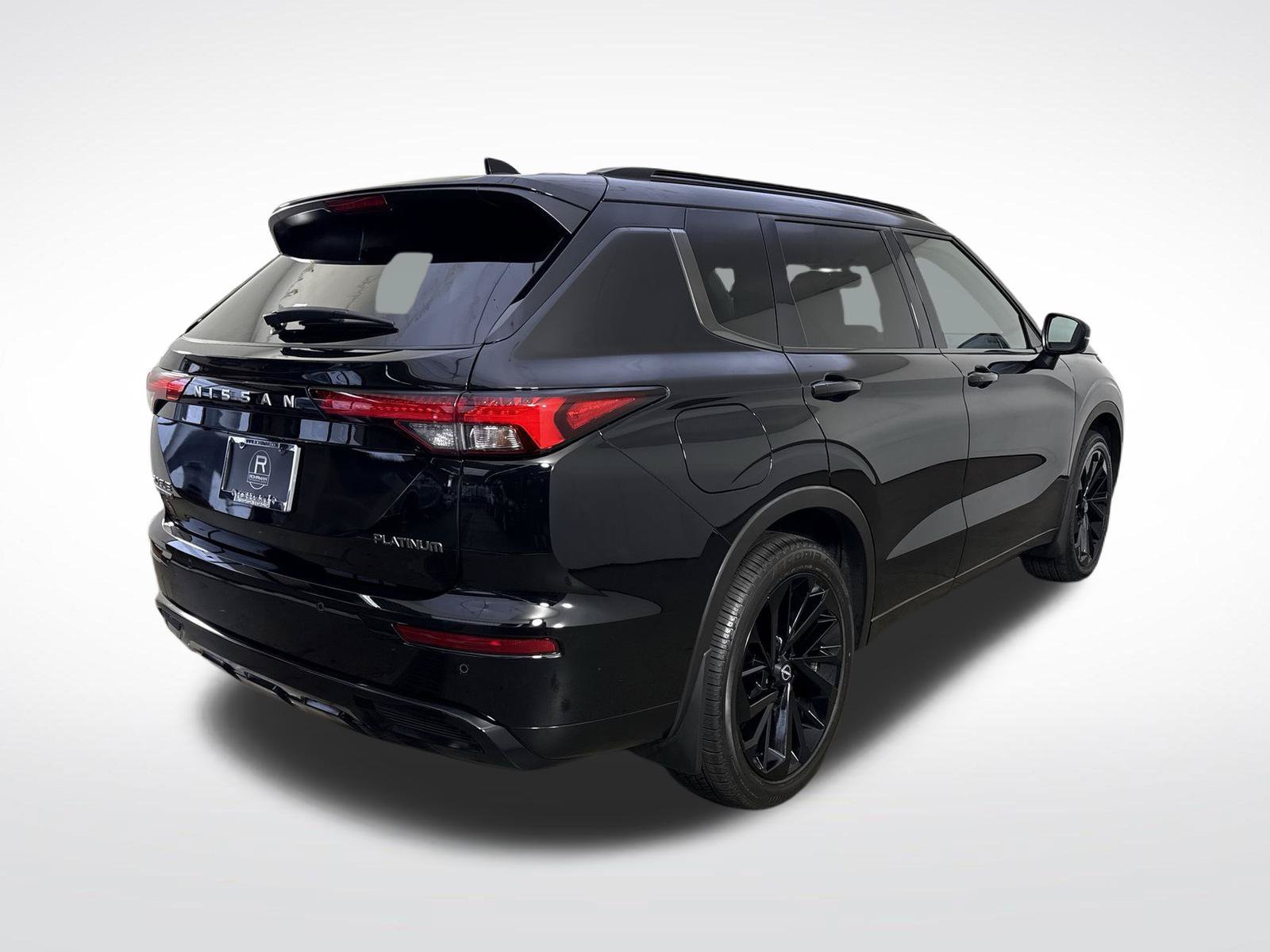 Certified 2026 Nissan Rogue Platinum w/ Family Package AWD/4WD image 37