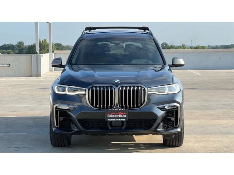 Used 2020 BMW X7 M50i image 4