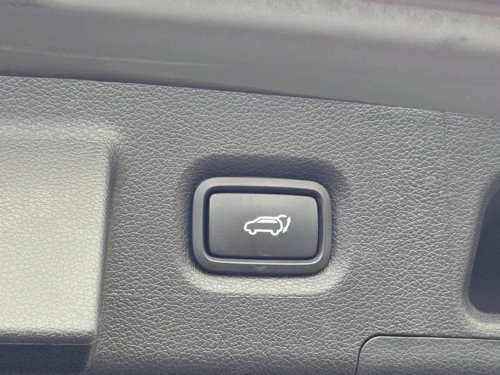 Certified 2023 Hyundai Santa Fe XRT AWD/4WD image 23