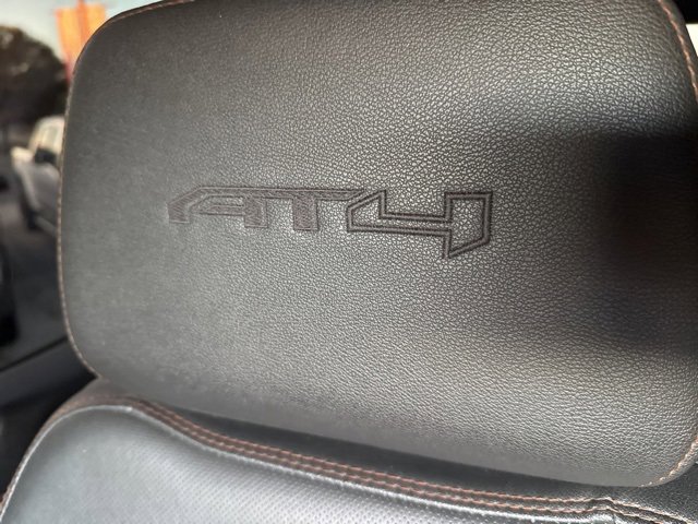 Used 2023 GMC Sierra 2500 AT4 image 55