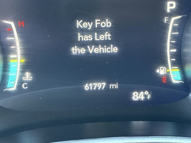 Certified 2024 Chrysler Pacifica Touring-L image 31