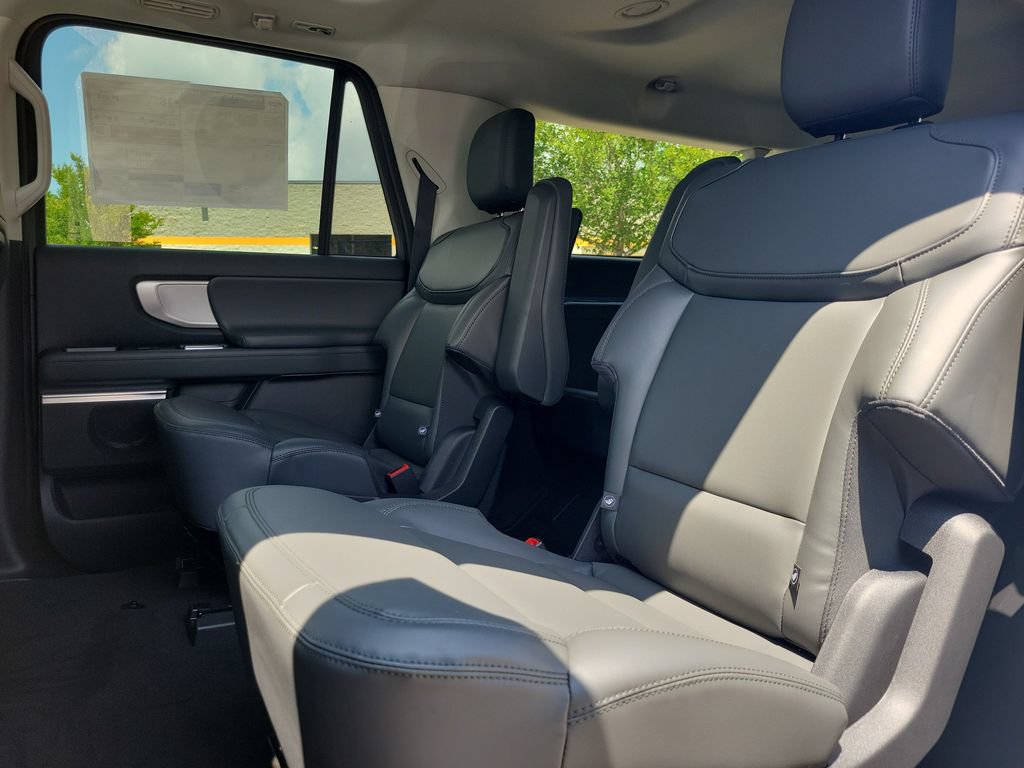 New 2026 Ford Expedition Max Active AWD/4WD image 12