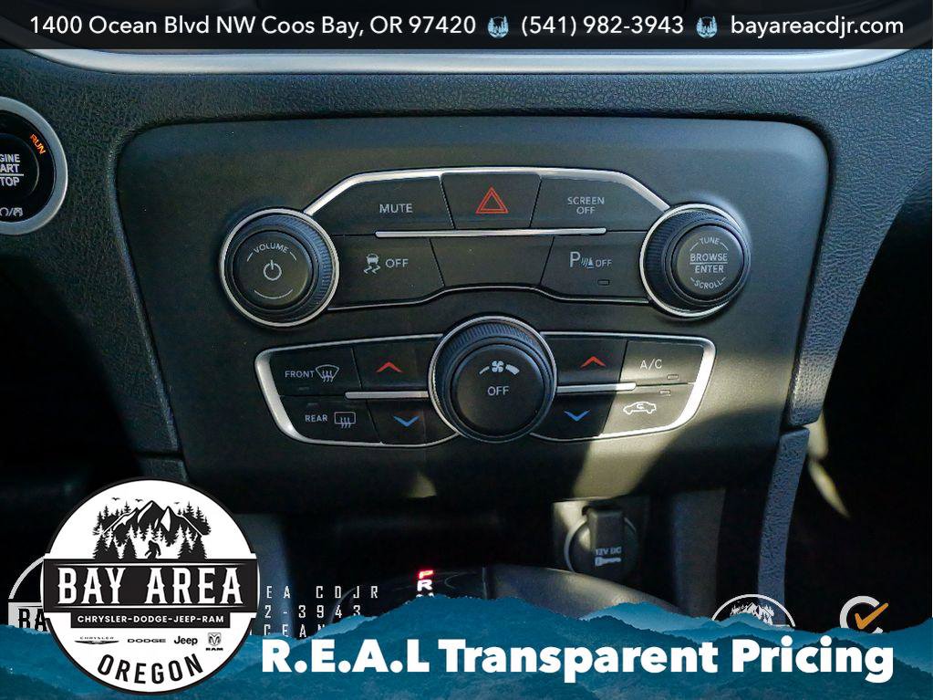 Used 2022 Dodge Charger SXT w/ Leather Interior Group image 17
