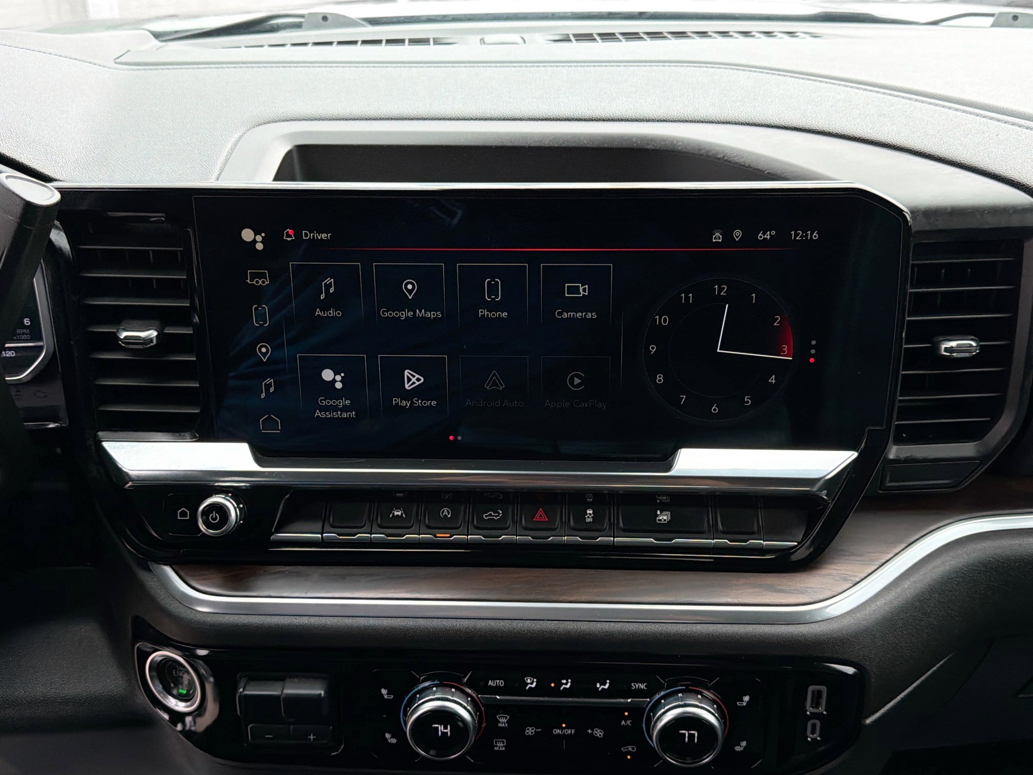 Used 2025 GMC Sierra 1500 SLT image 28