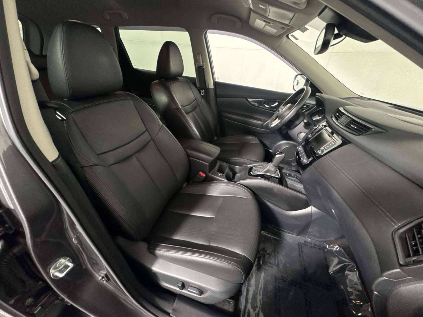 Used 2020 Nissan Rogue SL AWD/4WD image 27