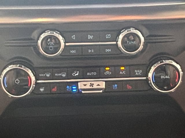 Used 2023 Ford F150 King Ranch w/ Equipment Group 601A High AWD/4WD image 5