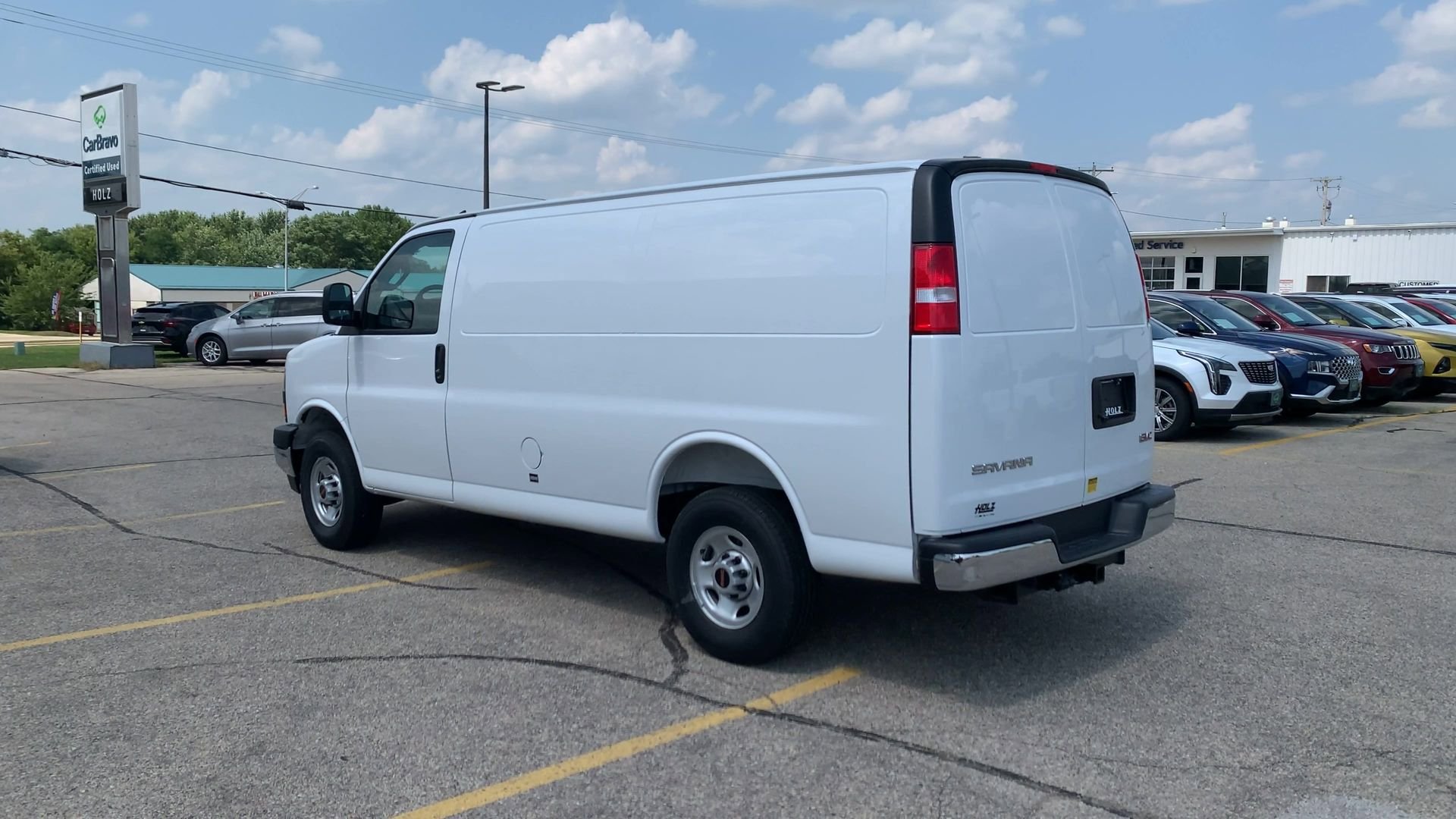 New 2025 GMC Savana 2500 w/ Driver Convenience Package RWD image 30