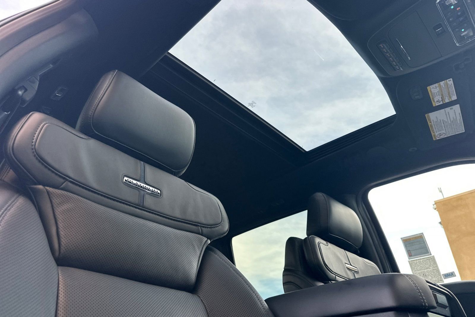 New 2026 Ford F350 Platinum w/ Tremor Off-Road Package image 15