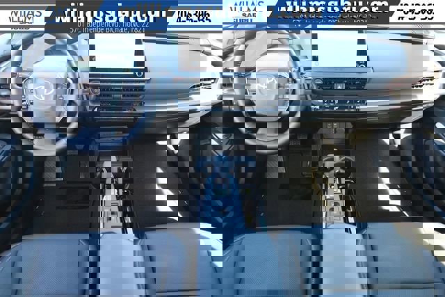 Used 2024 Toyota Prius Limited w/ Limited Premium Package image 11