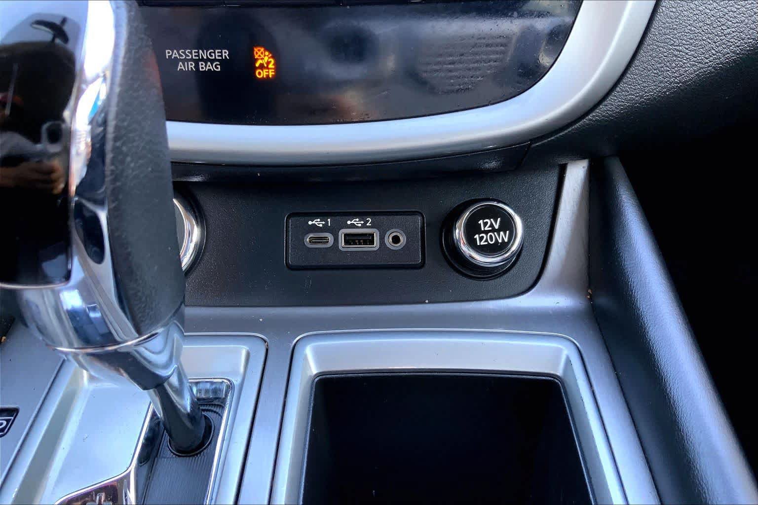Used 2019 Nissan Murano SV FWD image 32