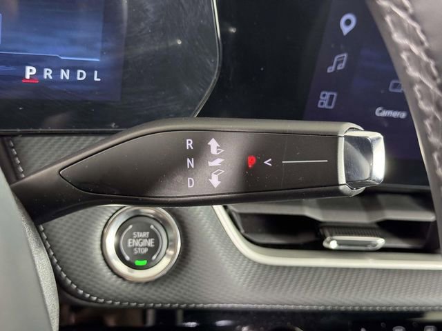 Used 2026 Chevrolet Equinox LT AWD/4WD image 24