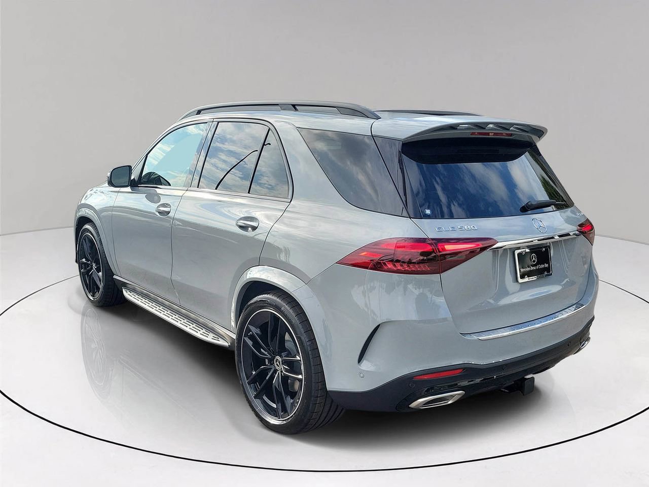 New 2026 Mercedes-Benz GLE 580 4MATIC image 4