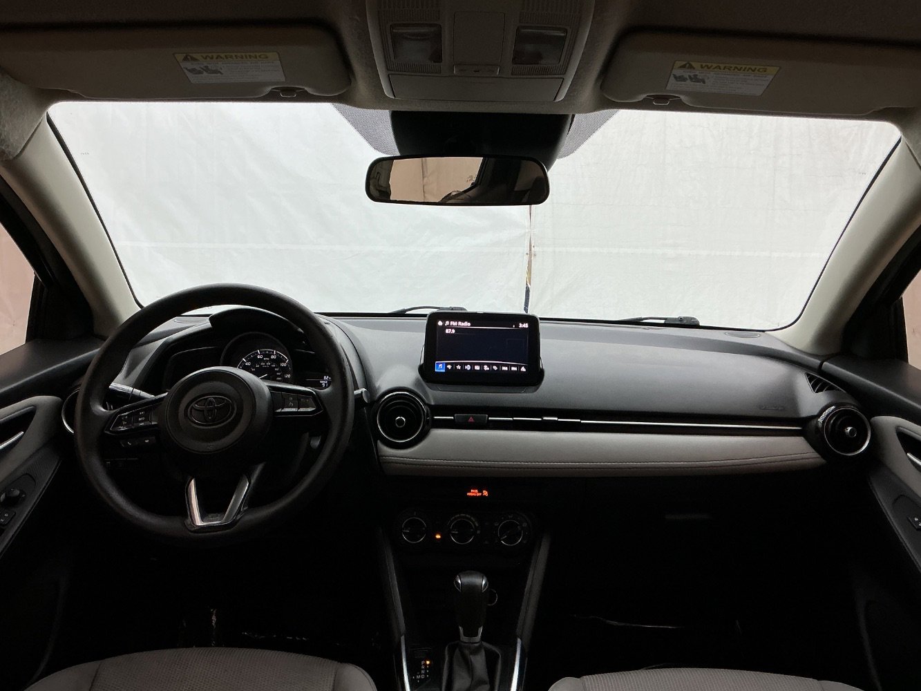 Used 2019 Toyota Yaris LE FWD image 27