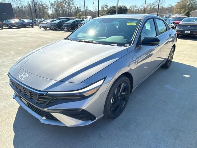 New 2026 Hyundai Elantra SEL Sport w/ Cargo Package image 4