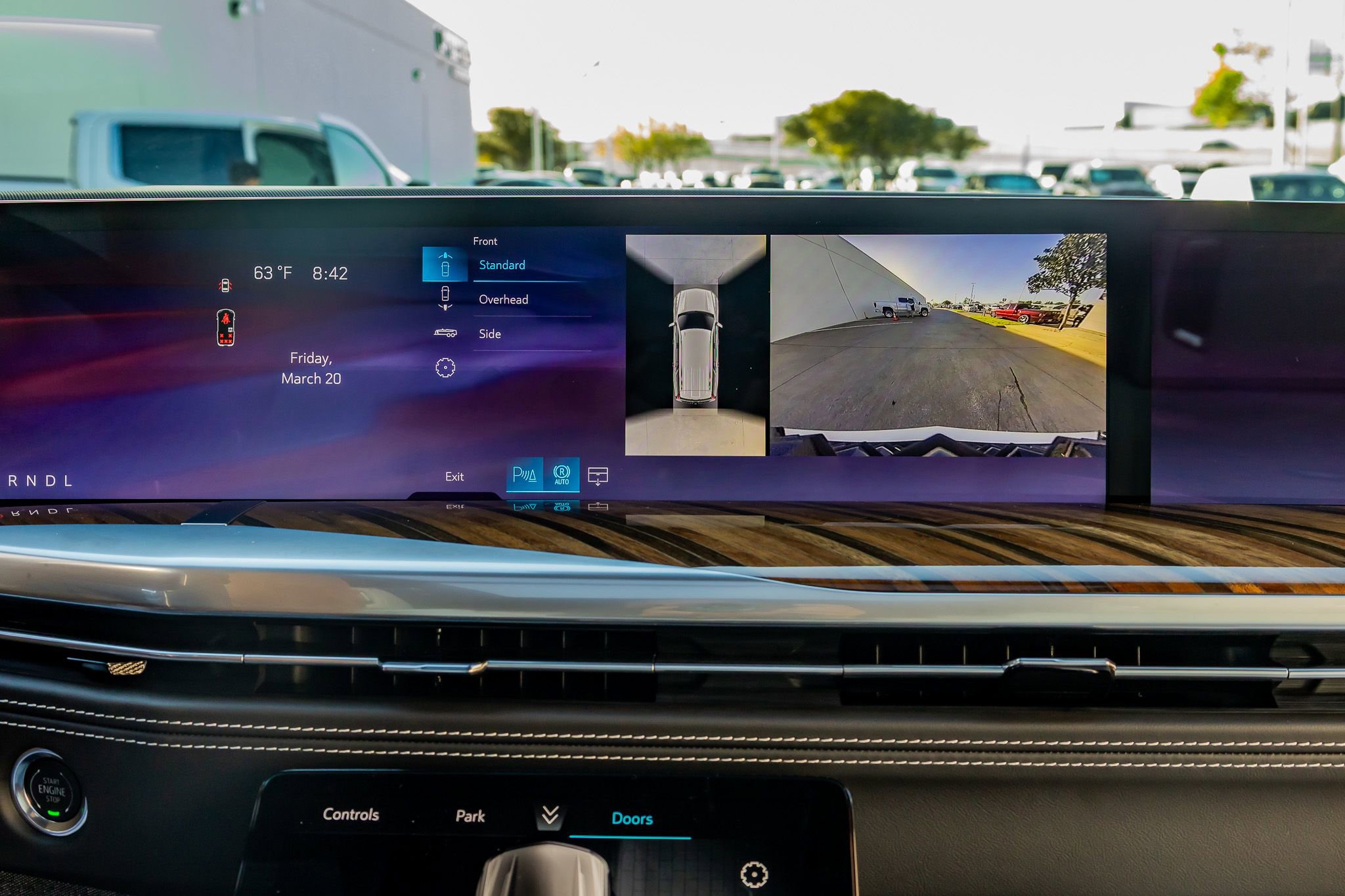 Used 2026 Cadillac Escalade Platinum Sport w/ LPO, ONYX Package image 26