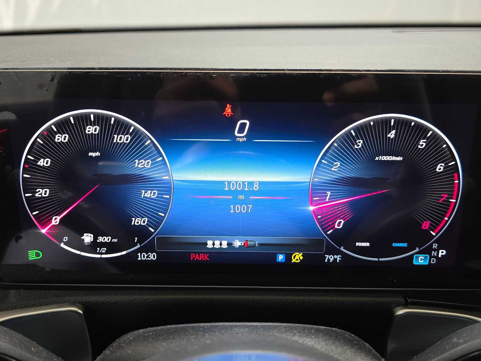 Used 2026 Mercedes-Benz GLB 250 4MATIC image 28