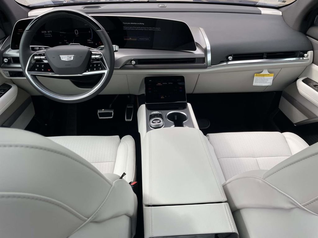 New 2026 Cadillac Vistiq Sport image 15