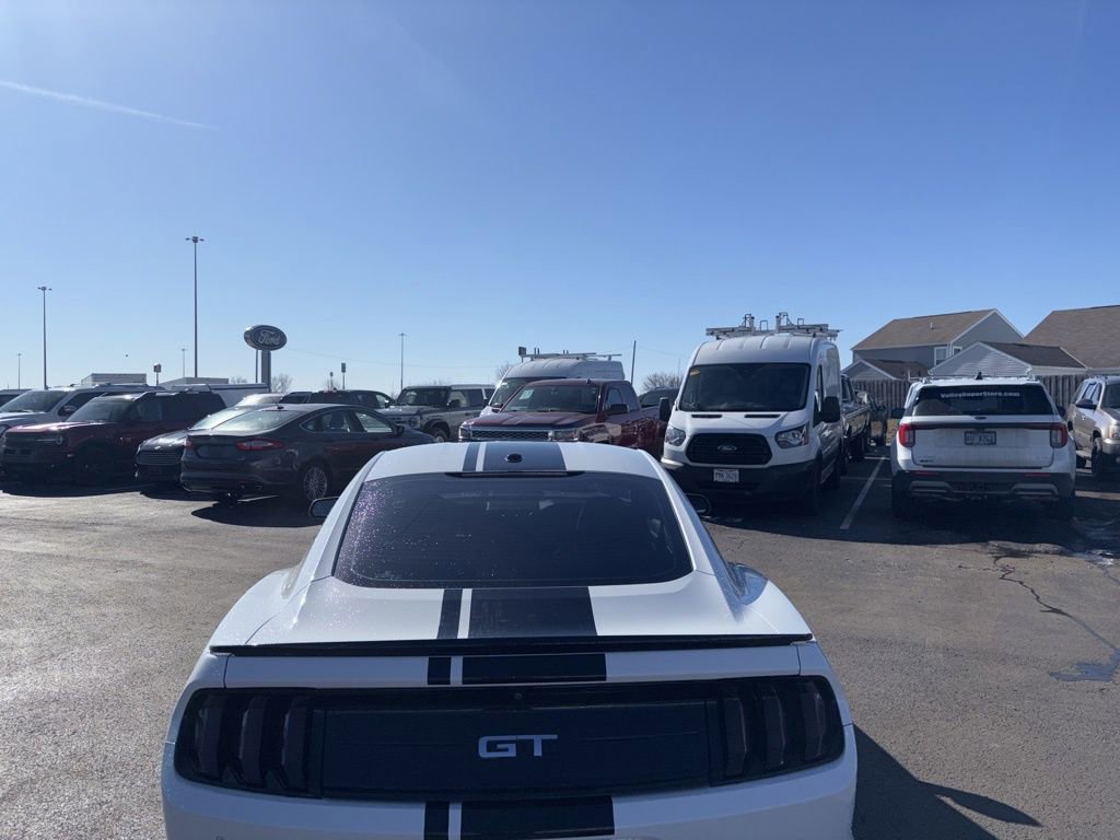 Used 2019 Ford Mustang GT Premium w/ Performance Package - Level 2 image 9