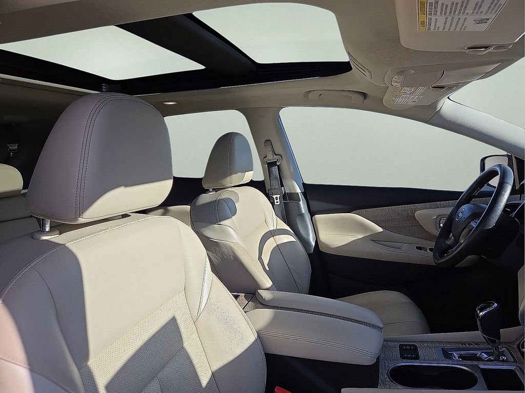 Used 2023 Nissan Murano SL w/ SL Moonroof Package image 14