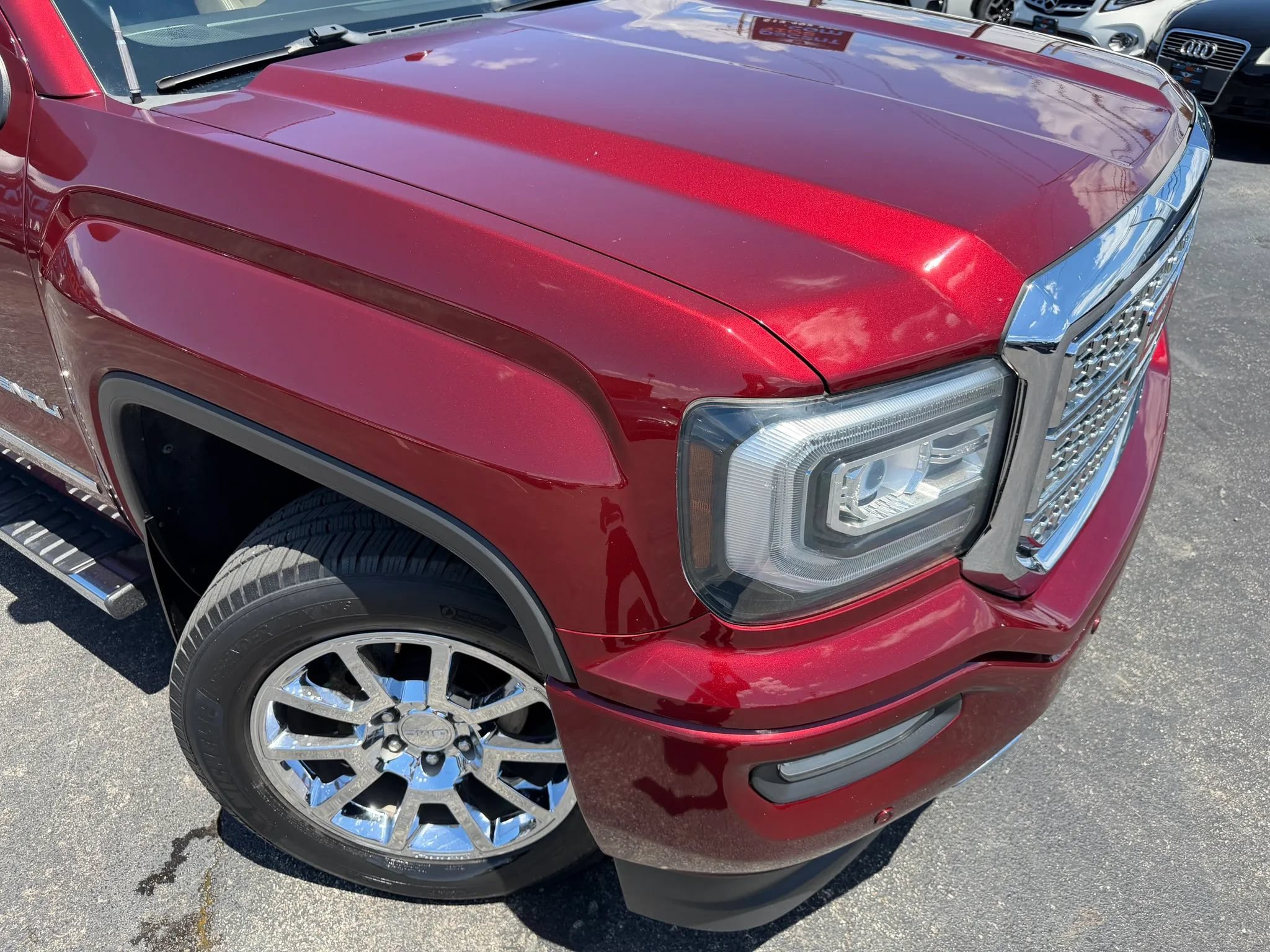 Used 2016 GMC Sierra 1500 Denali w/ Enhanced Driver Alert Package AWD/4WD image 50