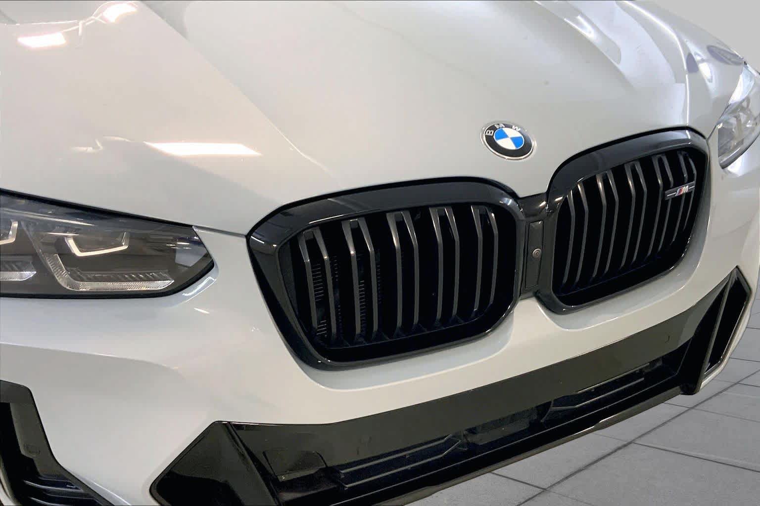 Certified 2023 BMW X4 M40i AWD/4WD image 32