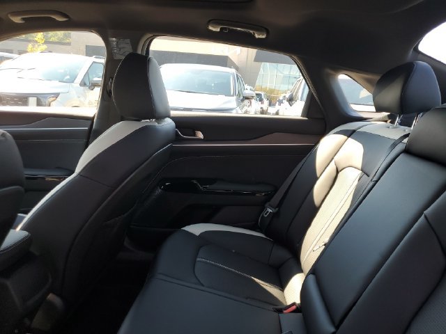 New 2027 Kia K5 GT-Line FWD image 15