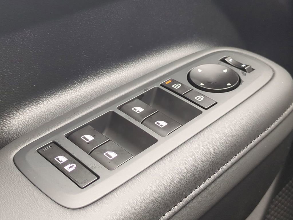 New 2026 Hyundai Santa Fe SEL image 31