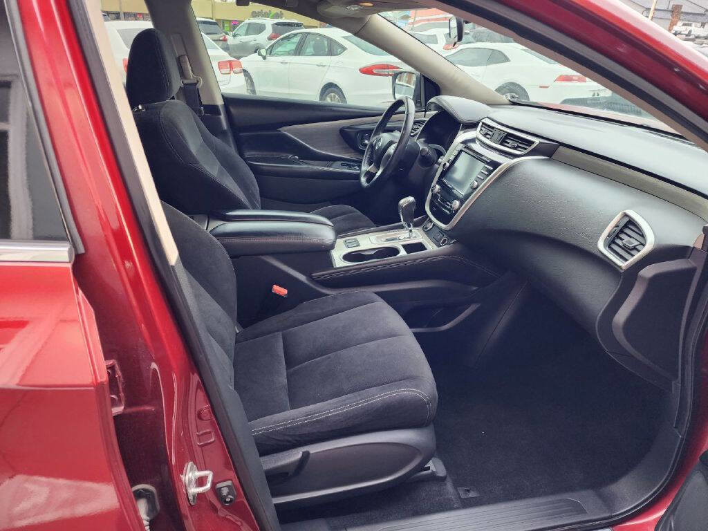 Used 2018 Nissan Murano SV image 10