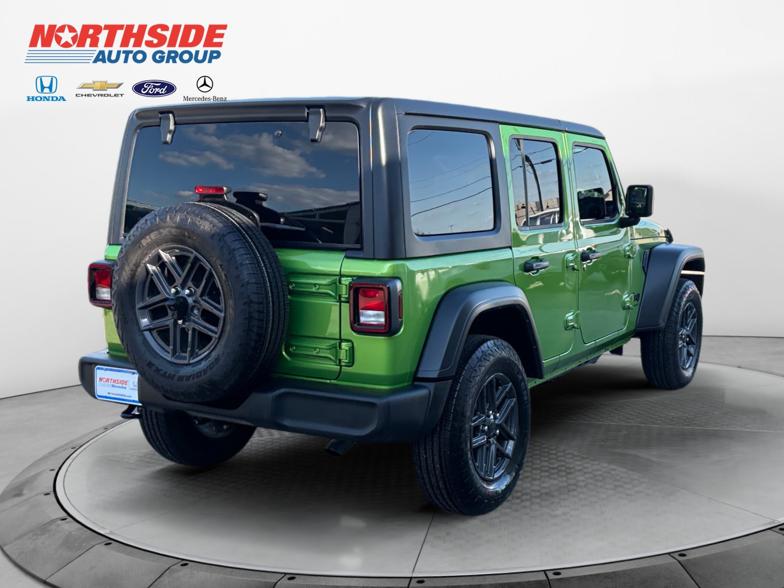 Used 2025 Jeep Wrangler Unlimited Sport AWD/4WD image 7