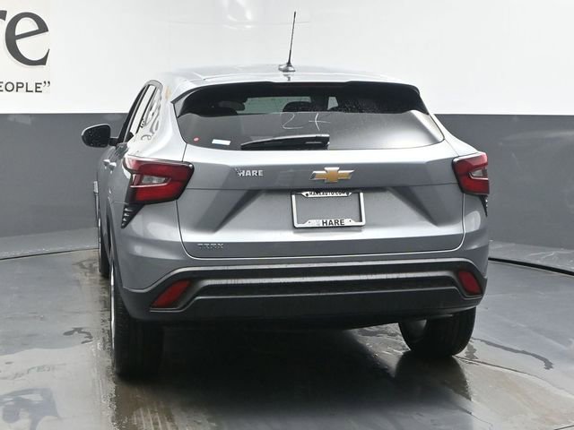 New 2026 Chevrolet Trax LS image 13