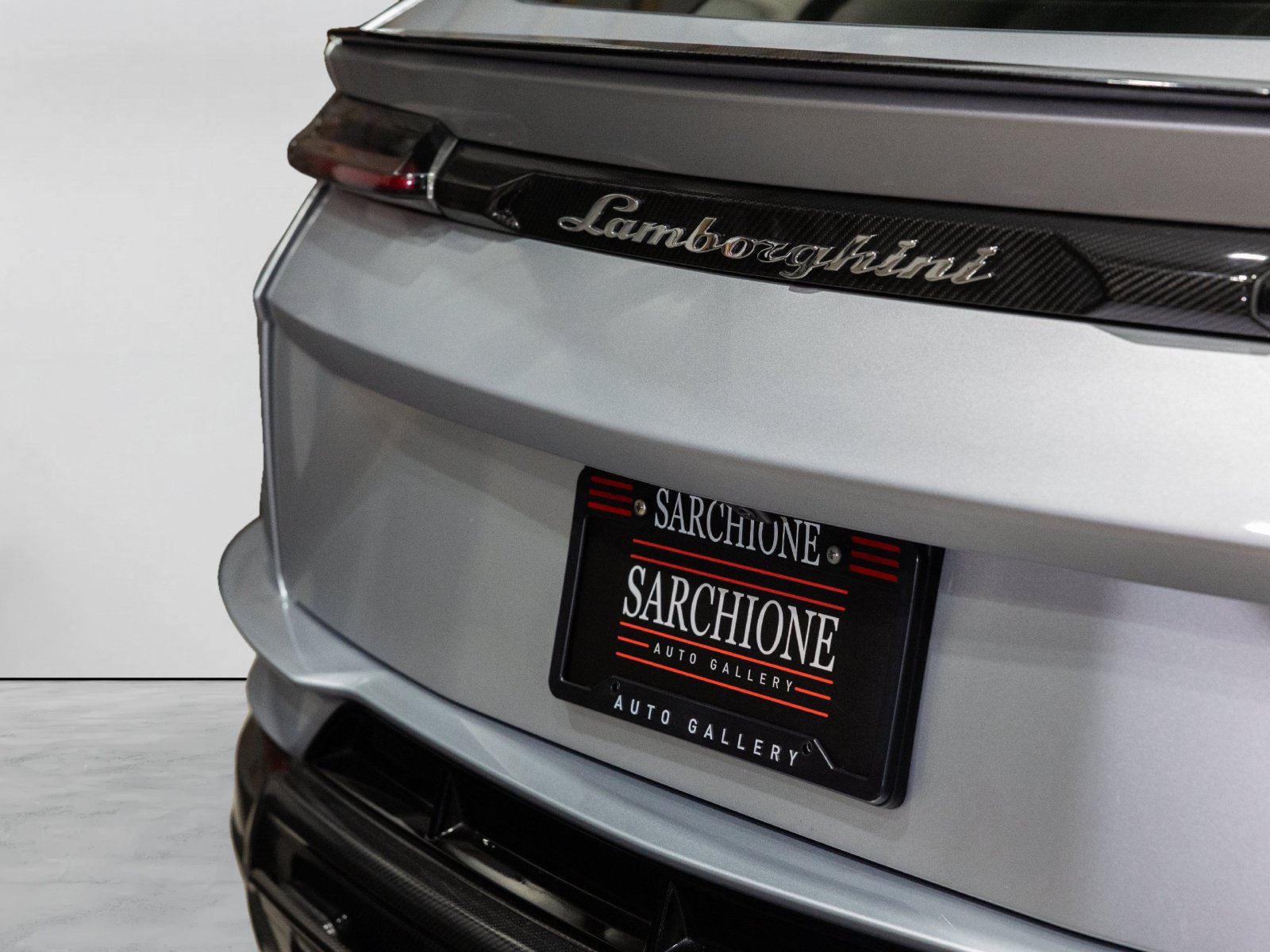 Used 2023 Lamborghini Urus Performante AWD/4WD image 43