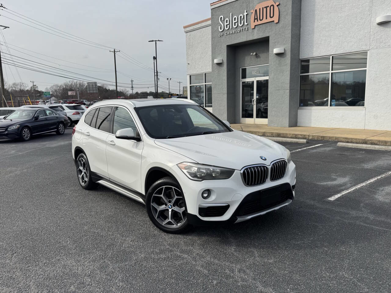 Used 2018 BMW X1 xDrive28i w/ Convenience Package AWD/4WD image 8