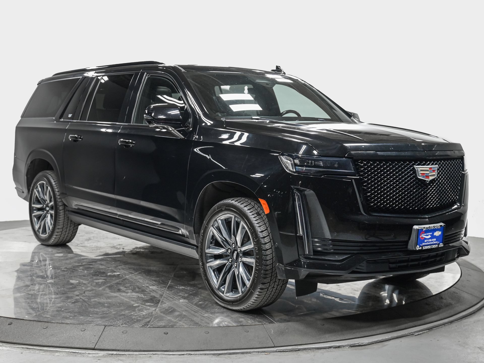 Used 2021 Cadillac Escalade ESV Sport w/ Driver Assist Tech Package AWD/4WD image 9