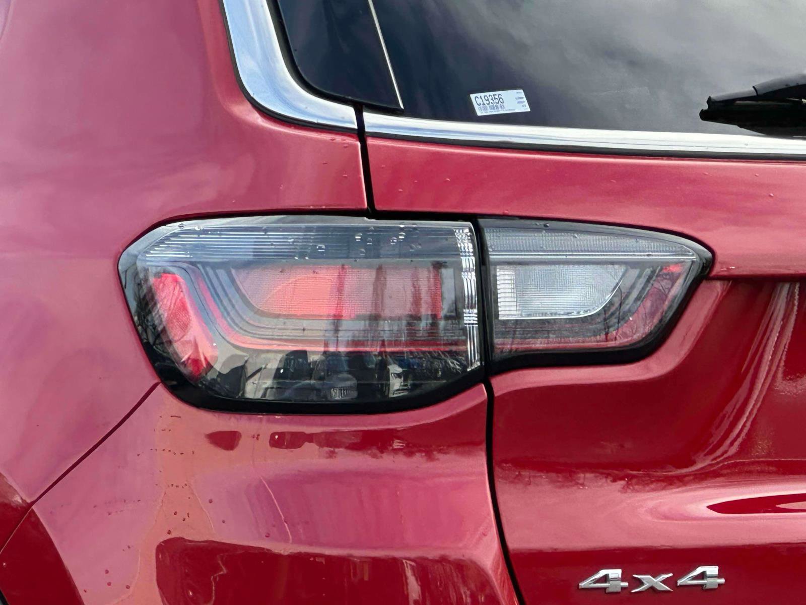 Used 2023 Jeep Compass Limited w/ Elite Group image 9