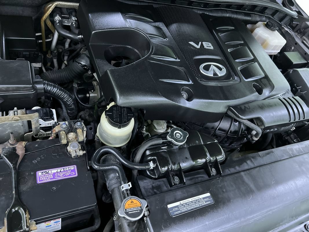 Used 2013 INFINITI QX56 4WD w/ Deluxe Touring Pkg image 32
