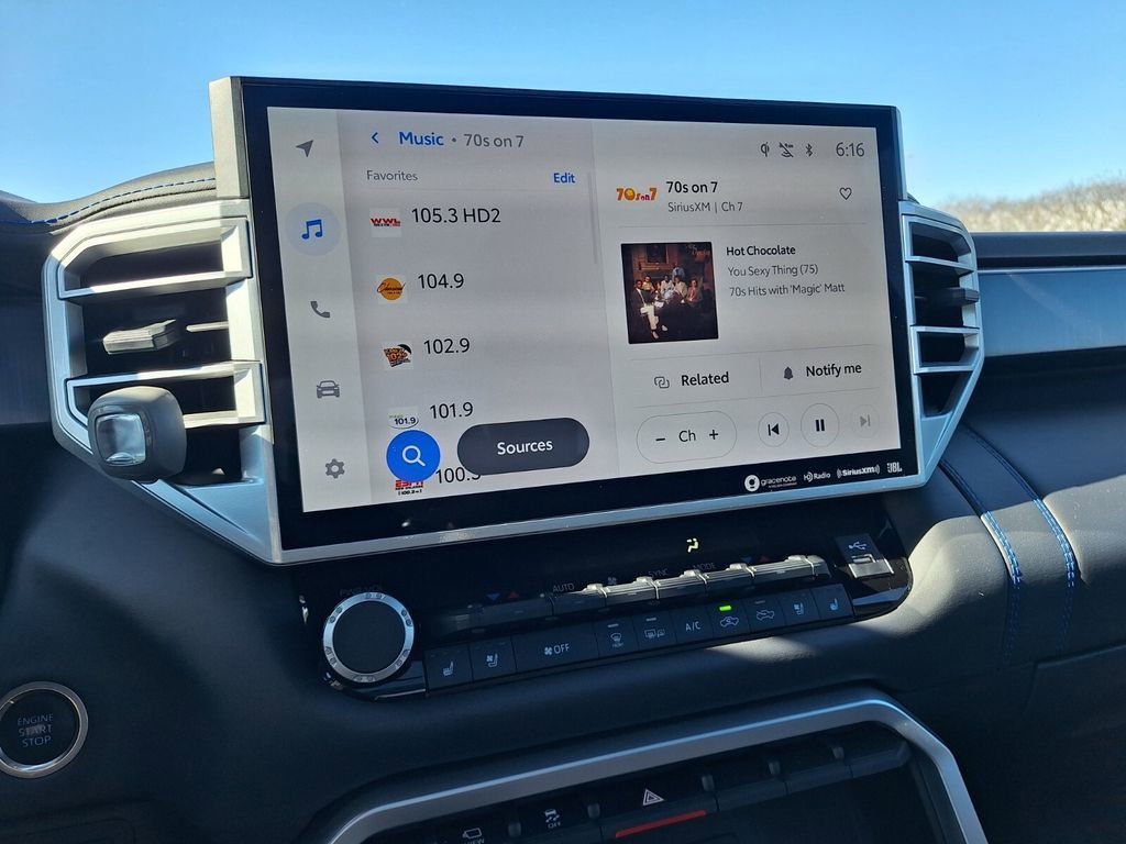 Used 2023 Toyota Tundra Platinum image 14