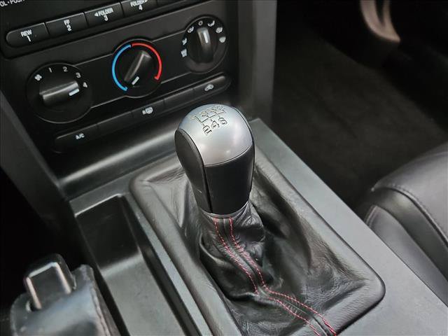 Used 2007 Ford Mustang Shelby GT500 RWD image 12