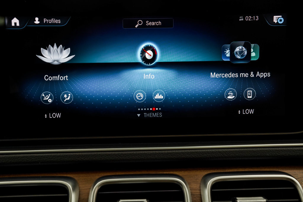 Used 2023 Mercedes-Benz GLS 450 4MATIC image 36