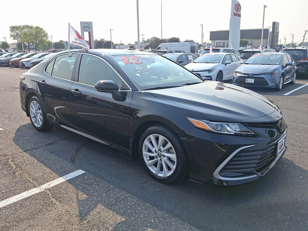 Certified 2022 Toyota Camry LE w/ Carpet Mat Package (TMS) FWD image 3