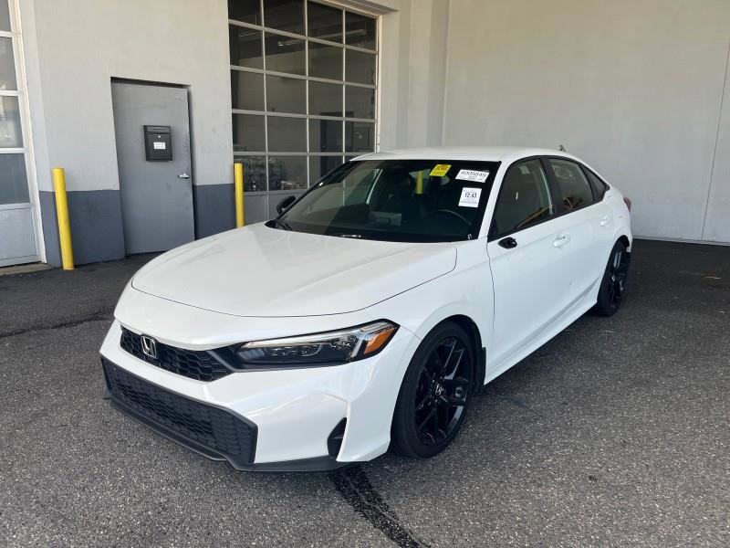 Used 2025 Honda Civic Sport image 3