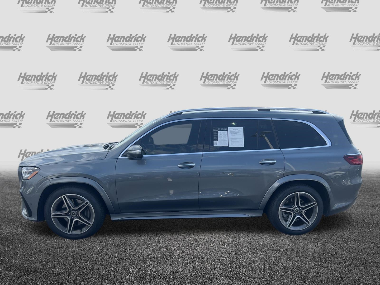 Used 2024 Mercedes-Benz GLS 450 4MATIC w/ AMG Line Exterior image 11