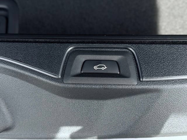 New 2026 BMW X5 xDrive40i w/ Premium Package AWD/4WD image 13
