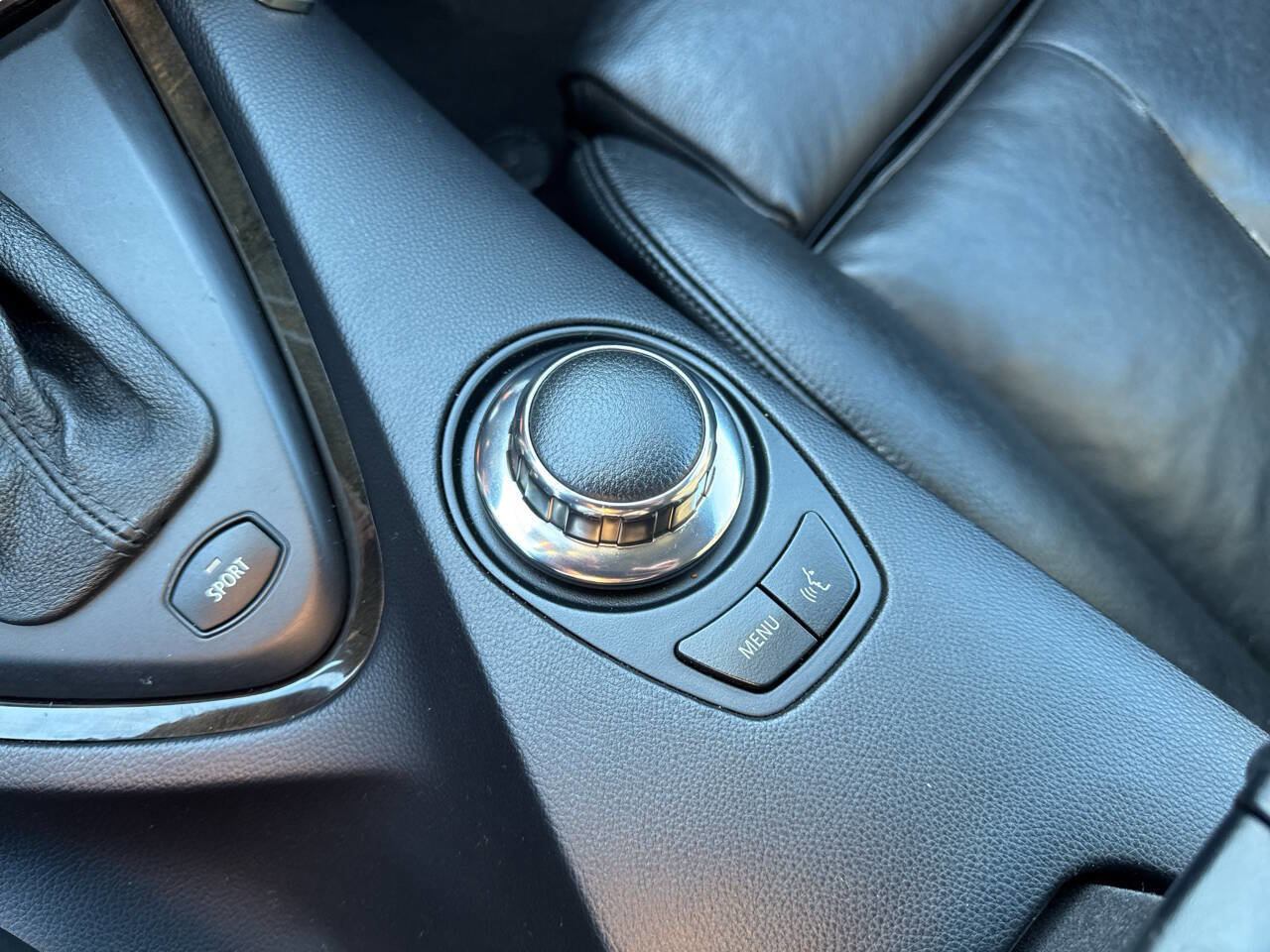 Used 2006 BMW 650i Convertible image 23